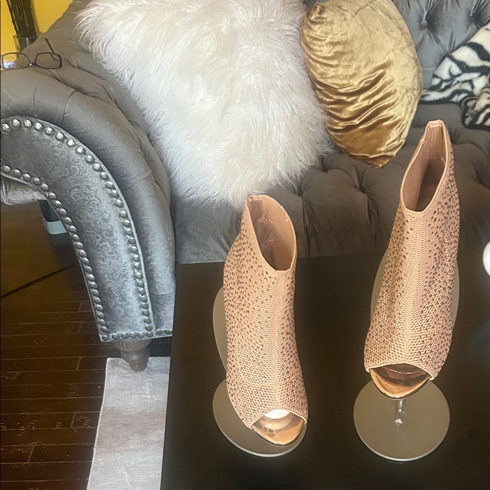 Elegant Cream Peep-Toe Ankle Boots - Picture 6 of 13